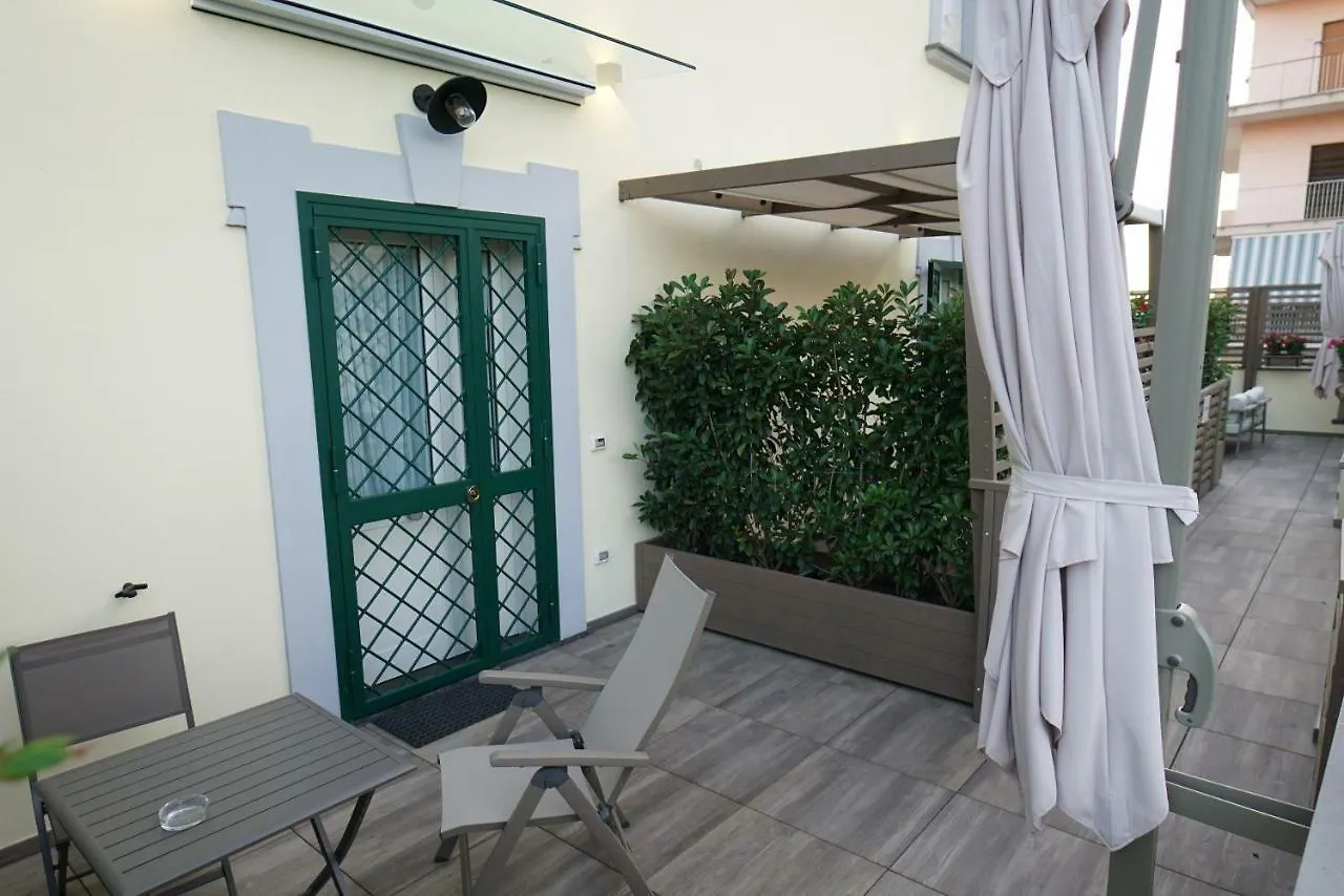 Villa Klaudia - Charming House San Giorgio a Cremano Apartment